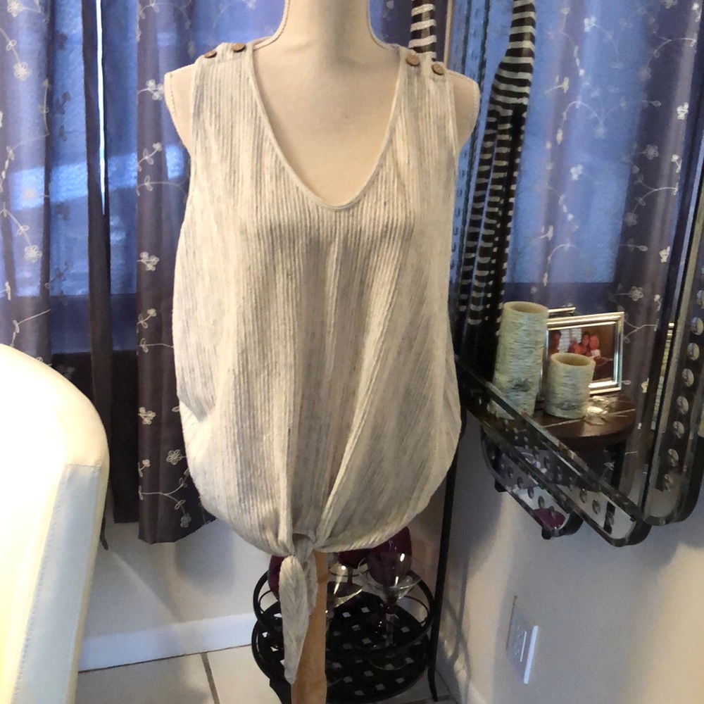 NWOT Unwritten Bone Cute Tank Sleeveless TOP